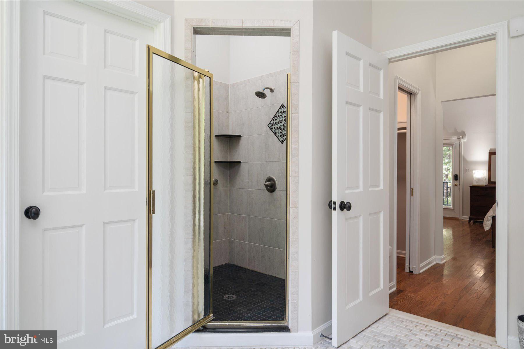 361 North Shore Road Pasadena, MD 21122 - Photo 35 of 76