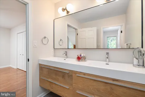 $1,499,000 | 361 North Shore Road, Pasadena, MD 21122