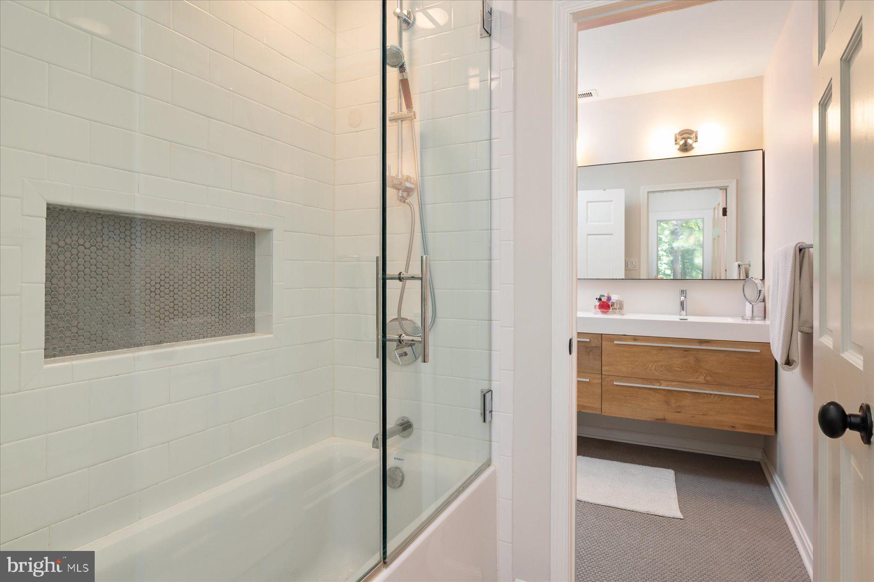 361 North Shore Road Pasadena, MD 21122 - Photo 48 of 76