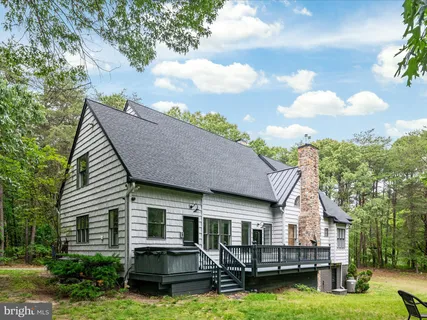 $1,499,000 | 361 North Shore Road, Pasadena, MD 21122