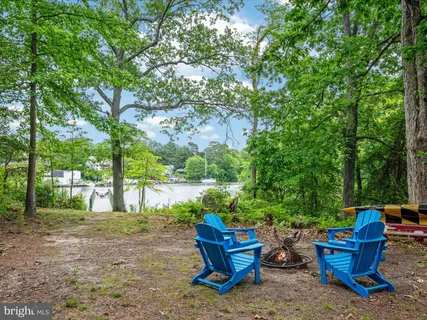 $1,499,000 | 361 North Shore Road, Pasadena, MD 21122