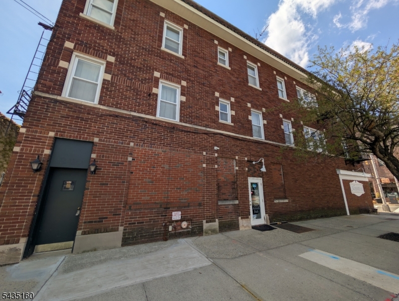 629B Valley Road, Unit 1 Montclair, NJ 07043 - Photo 15 of 16