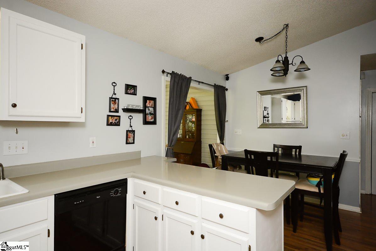 3 Ridgeside Court Greenville, SC 29617 - Photo 11 of 26 Gallery Image 11