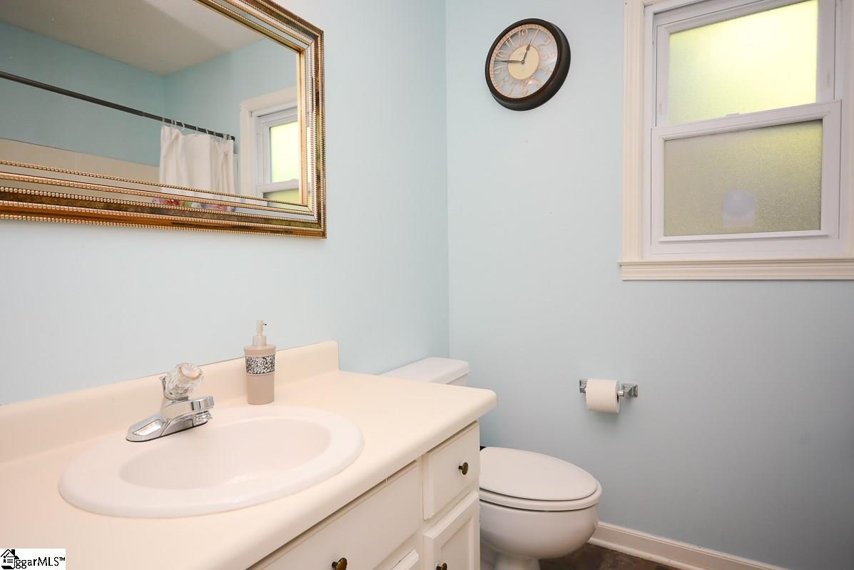 3 Ridgeside Court Greenville, SC 29617 - Photo 6 of 26 Gallery Image 6