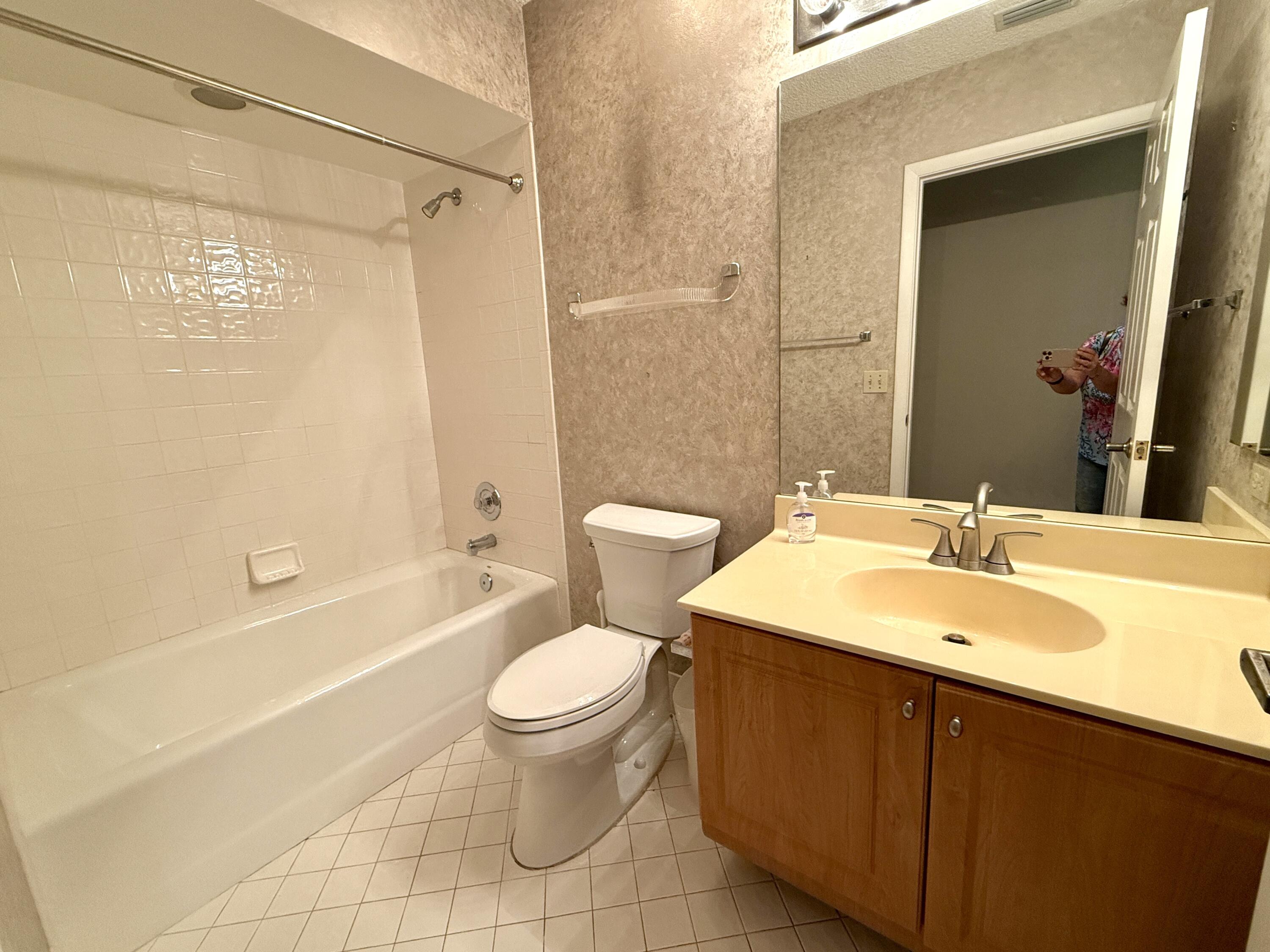 8211 Nadmar Avenue Boca Raton, FL 33434 - Photo 22 of 58 8211 Nadmar Ave