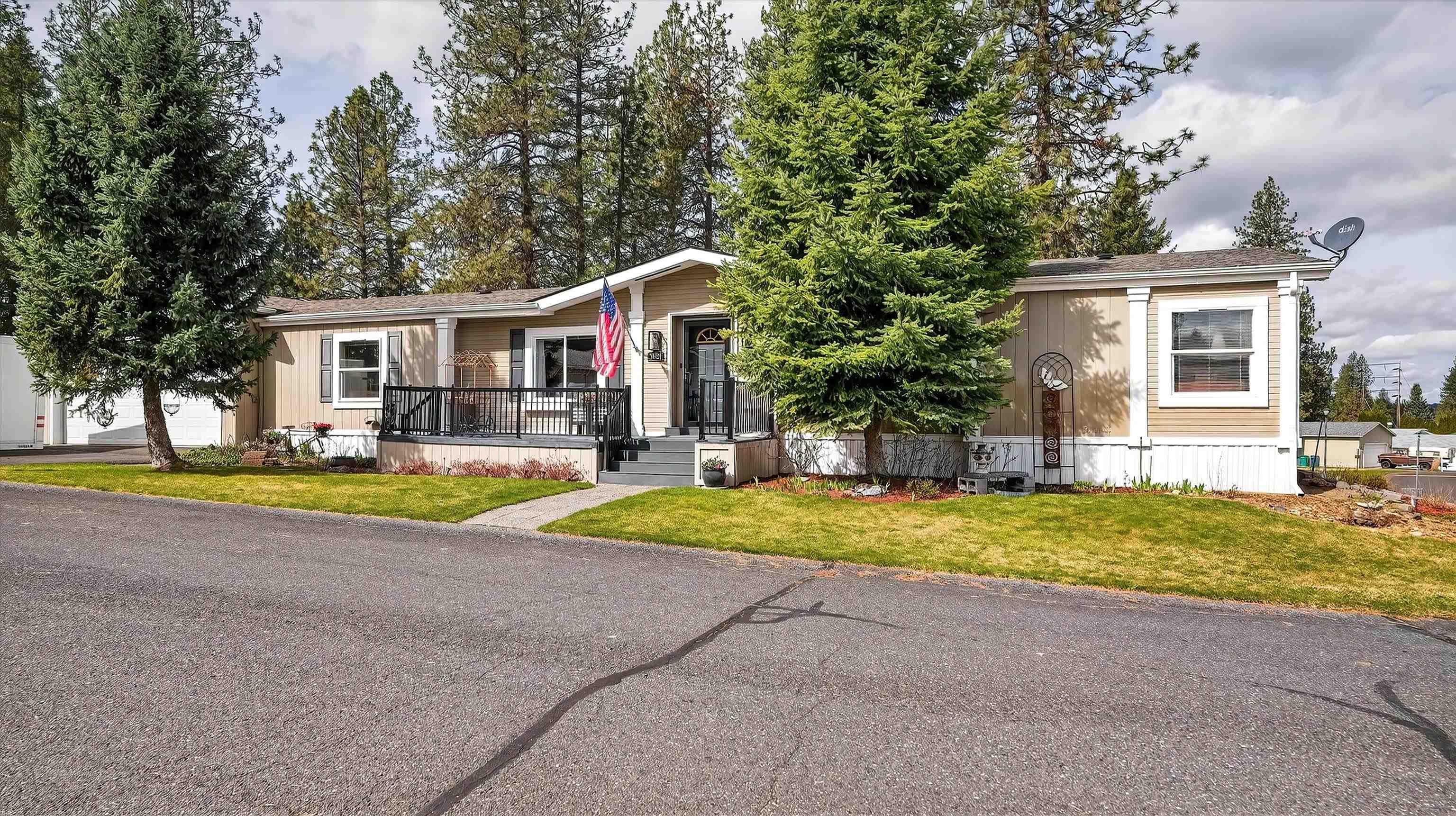 14521 North Logan Lane, Unit 41 Mead, WA 99021 - Photo 1 of 30