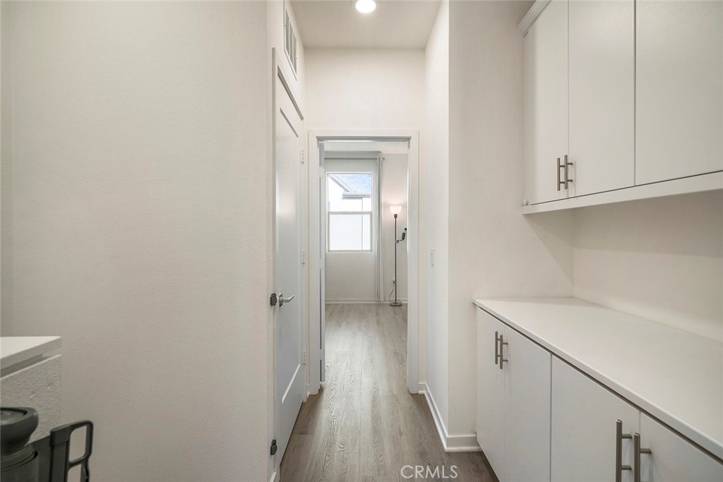 229 Scratch Road Covina, CA 91722 - Photo 21 of 29 a view of a kitchen from the hallway