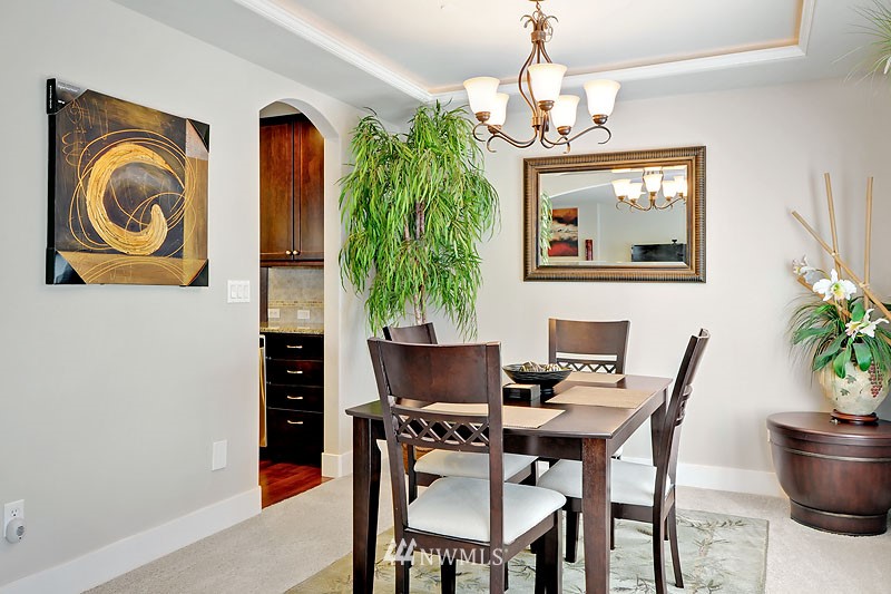 4825 Northeast 13th Place Renton, WA 98059 - Photo 4 of 19