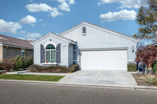 $480,000 | 3479 Brimhall Lane, Clovis, CA 93619