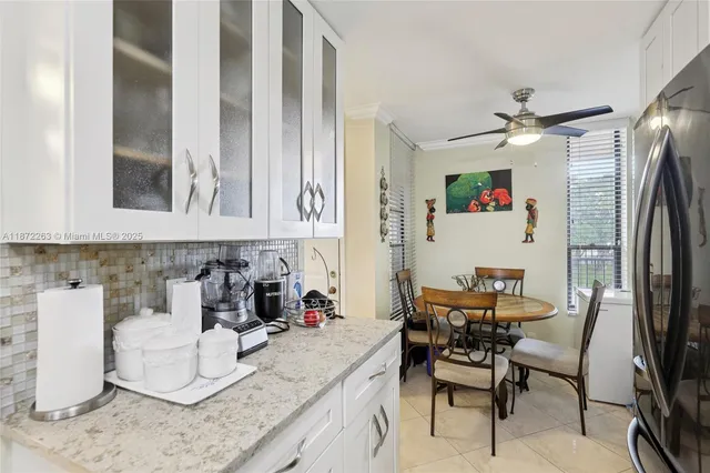 $200,000 | 5732 Coral Lake Drive, Unit 308, Margate, FL 33063