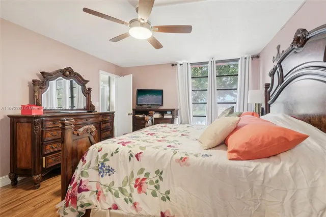 $200,000 | 5732 Coral Lake Drive, Unit 308, Margate, FL 33063