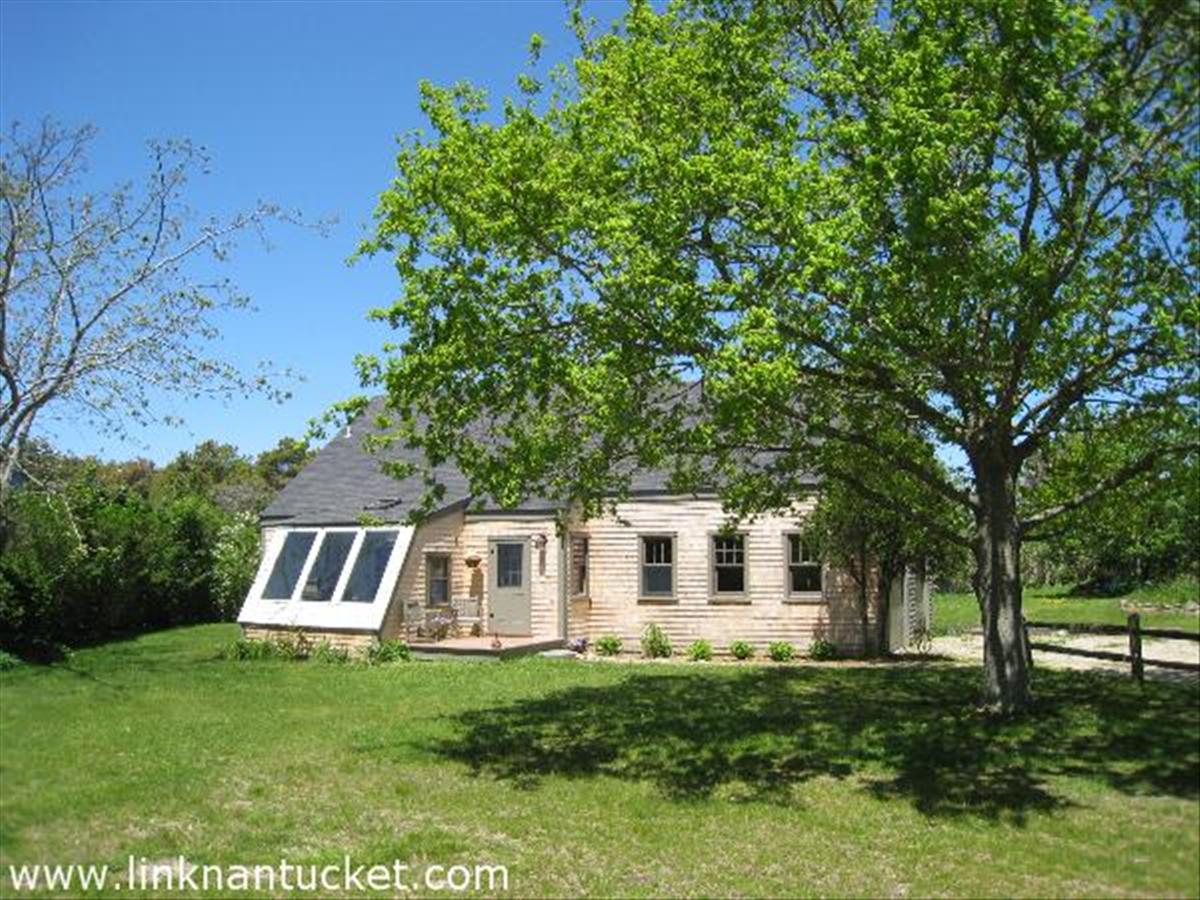 59 Somerset Road Nantucket, MA 02554 - Photo 1 of 16 Gallery Image 1