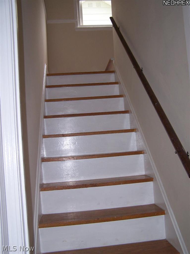 2304 Ralph Avenue Cleveland, OH 44109 - Photo 9 of 16 Gallery Image 9