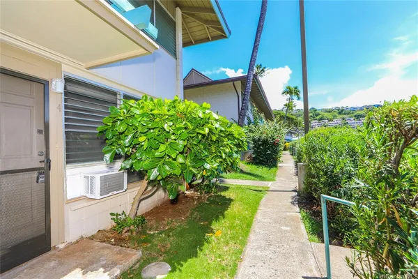 $599,000 | 4952 Kilauea Avenue, Unit 82, Honolulu, HI 96816