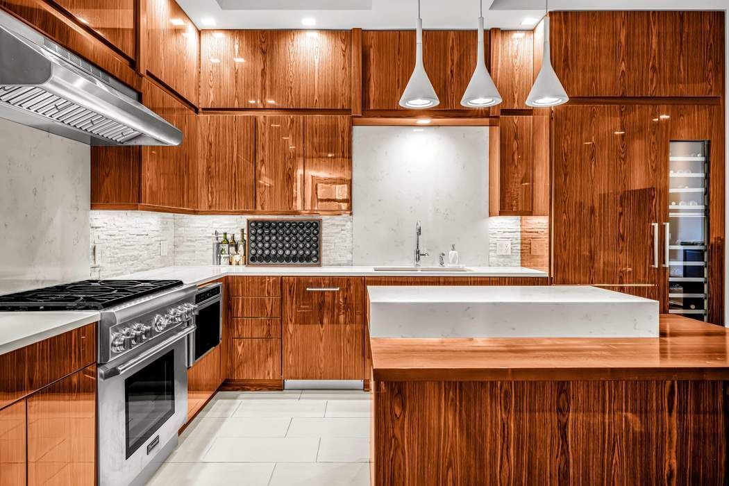 529 West 42nd Street, Unit 5R Manhattan, NY 10036 - Photo 3 of 11