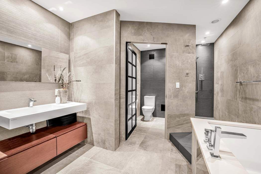 529 West 42nd Street, Unit 5R Manhattan, NY 10036 - Photo 5 of 11