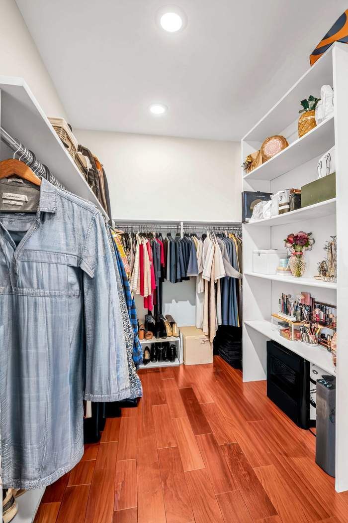 529 West 42nd Street, Unit 5R Manhattan, NY 10036 - Photo 8 of 11