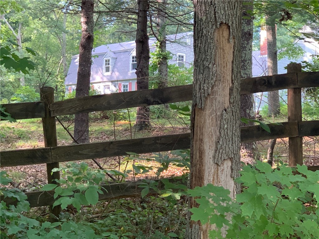 312 Sisson Road Coventry, RI 02827 - Photo 3 of 7