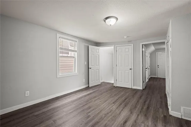 $225,000 | 520 Sandusky Avenue, Kansas City, KS 66101