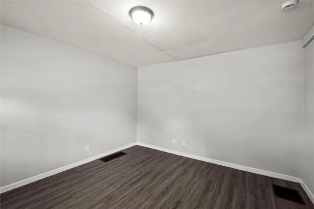 $225,000 | 520 Sandusky Avenue, Kansas City, KS 66101