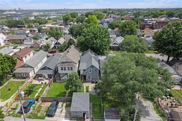 $225,000 | 520 Sandusky Avenue, Kansas City, KS 66101