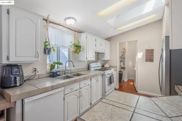 $199,000 | 16711 Marsh Creek Road, Unit 158, Clayton, CA 94517
