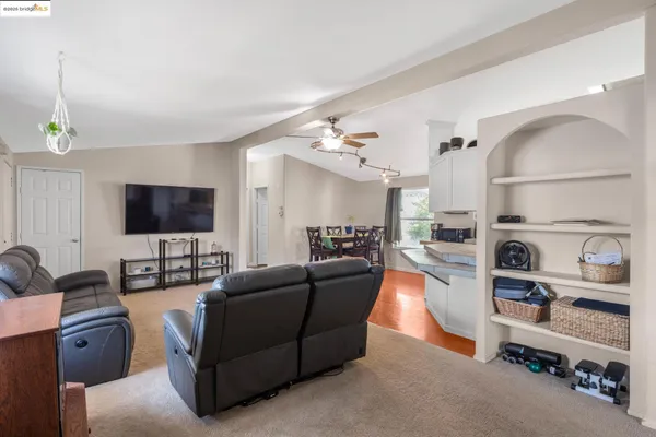 $199,000 | 16711 Marsh Creek Road, Unit 158, Clayton, CA 94517