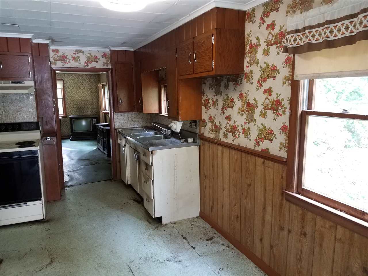 131 Gunn Road Keene, NH 03431 - Photo 6 of 14