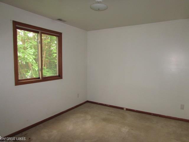 16932 Stephens Eastpointe, MI 48021 - Photo 8 of 16