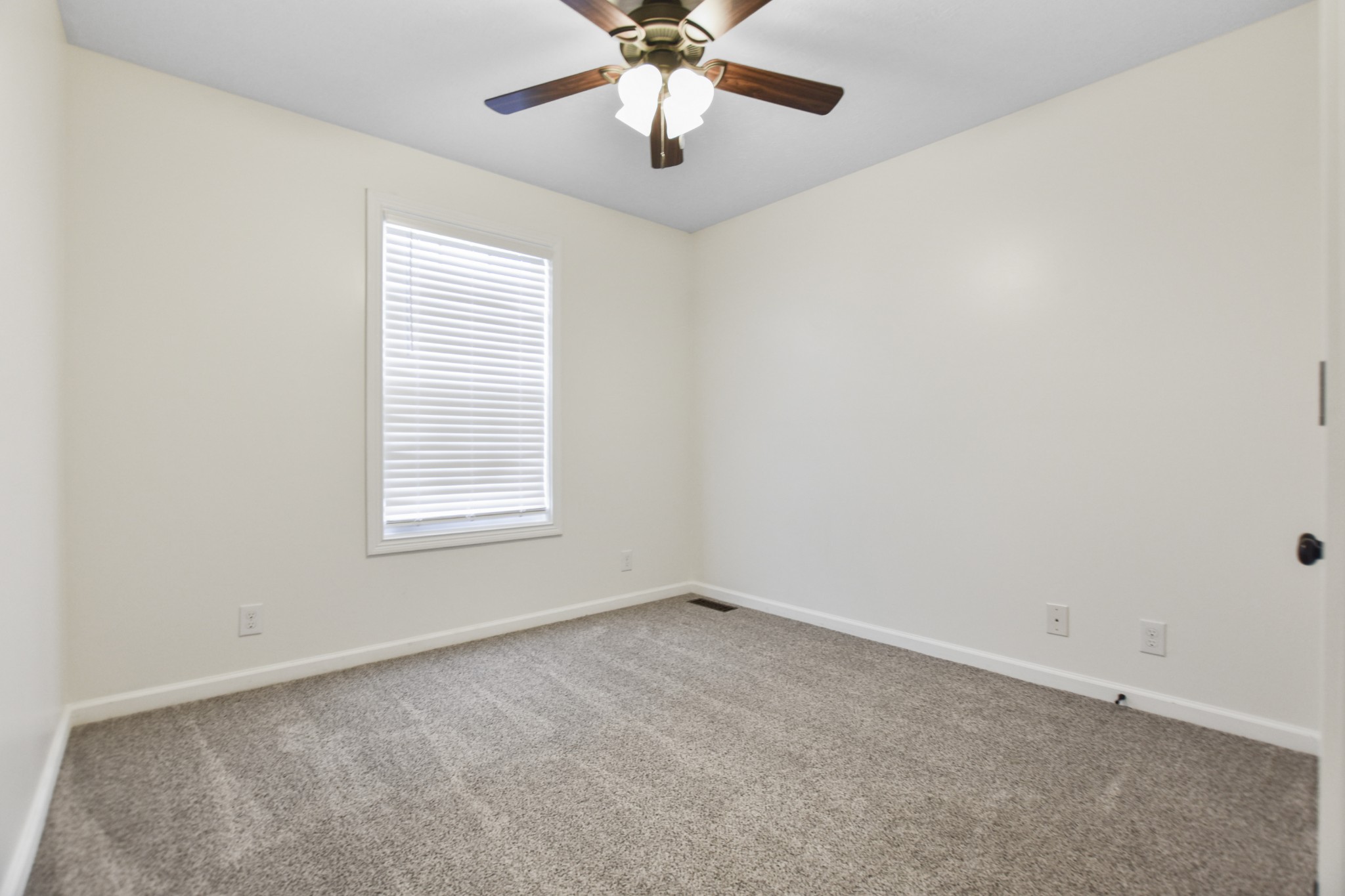3738 Suiter Road Clarksville, TN 37040 - Photo 16 of 22