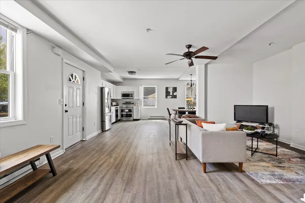 $264,900 | 34 Pleasant Street, Unit 4, Plainfield, CT 06374