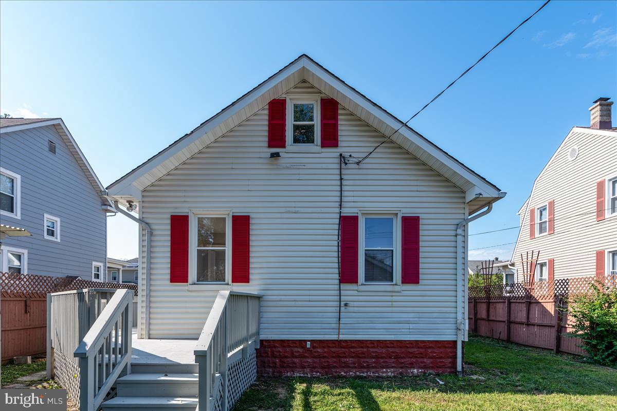 3013 Ritchie Avenue Sparrows Point, MD 21219 - Photo 6 of 32 Gallery Image 6