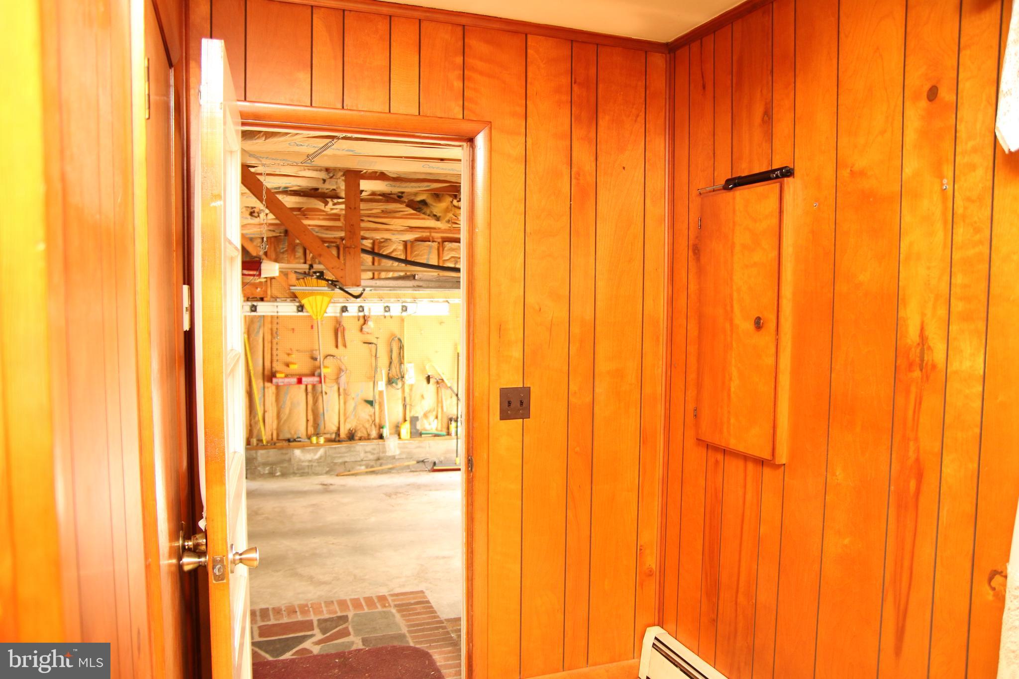 3540 Sheephouse Road Pocomoke City, MD 21851 - Photo 10 of 43 garage door