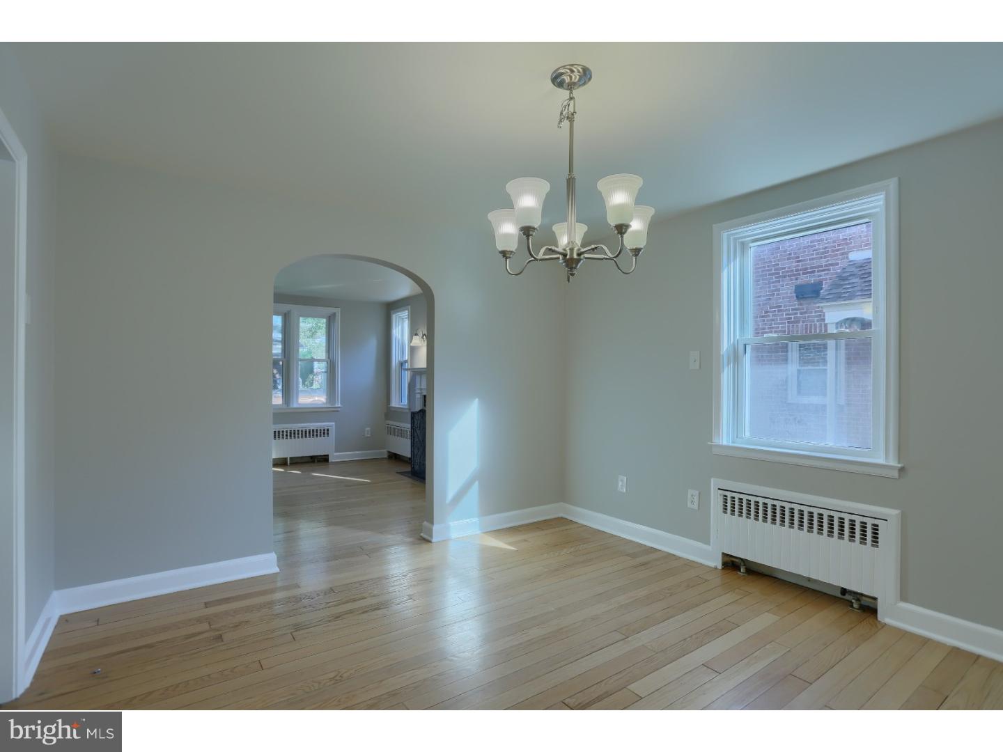 424 March Street Shillington, PA 19607 - Photo 12 of 25 Dining Room