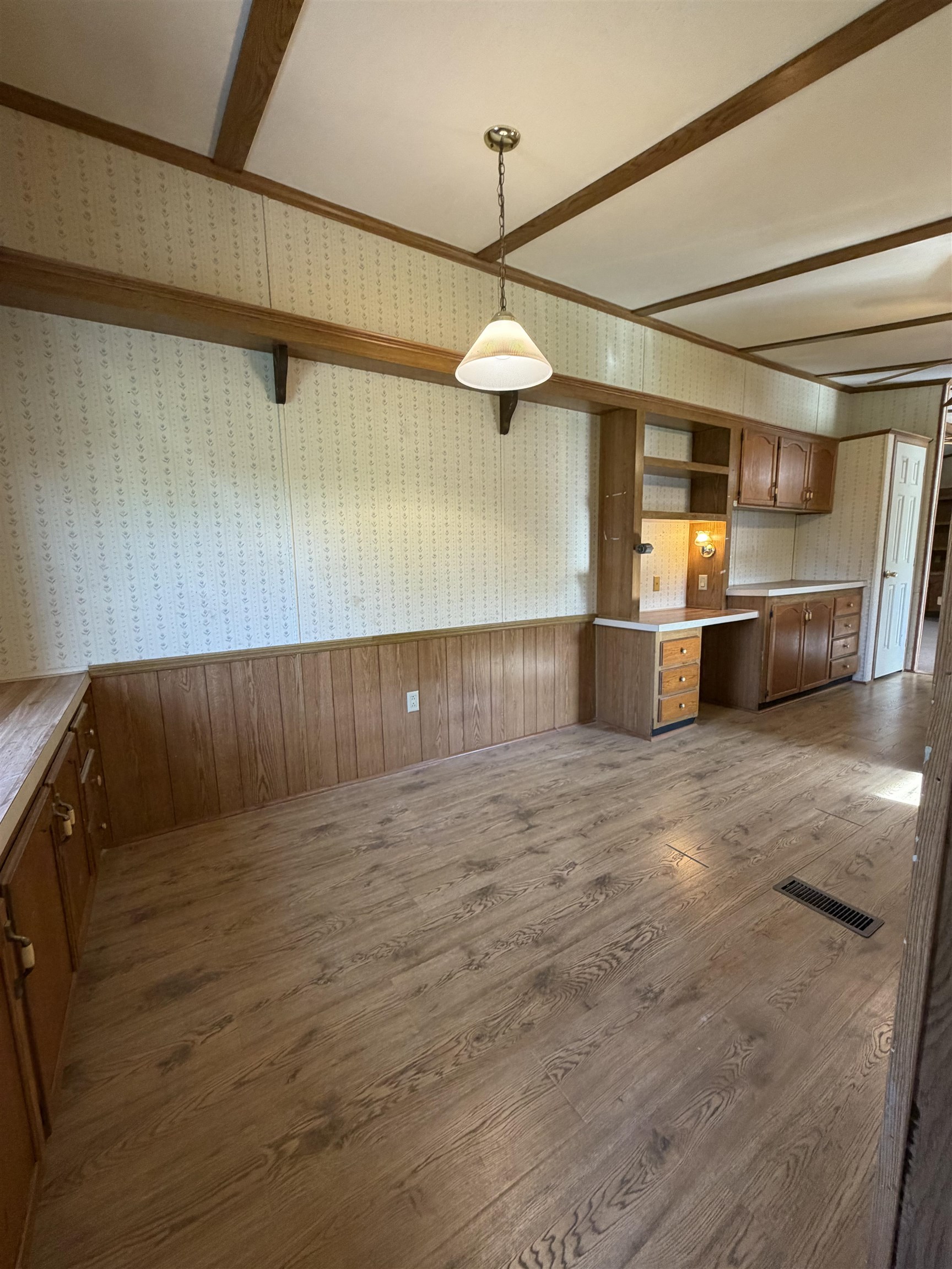 68 Railroad Street Milton, VT 05468 - Photo 9 of 40