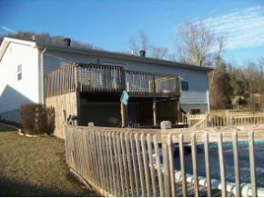 1003 Barber Road, Unit 1 Bristol, TN 37620 - Photo 2 of 6 REAR VIEW