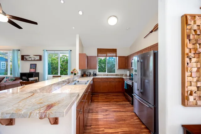 $1,099,000 | 68-1603 Kilakila Street, Waikoloa, HI 96738