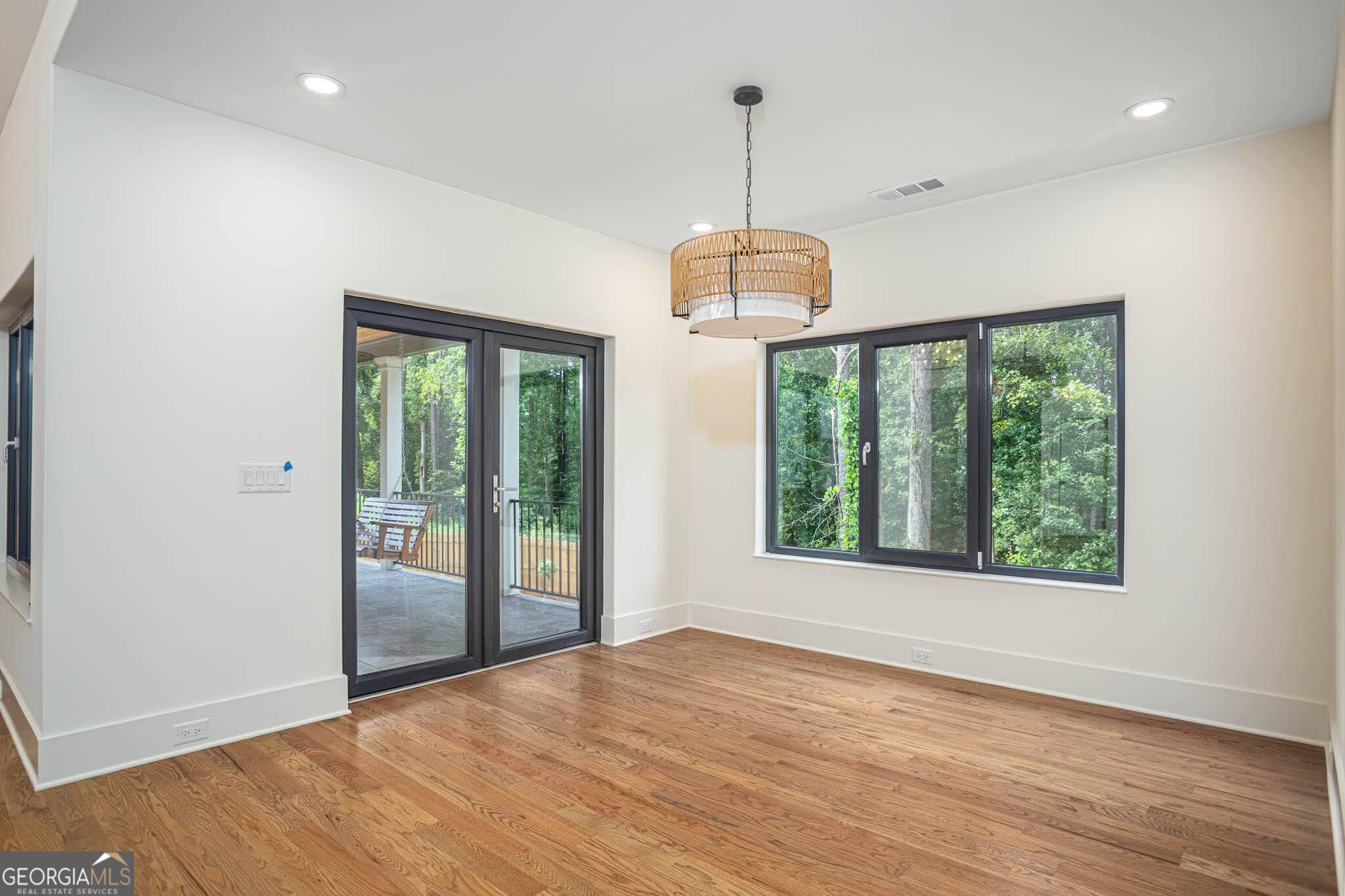 2162 Plantation Road Lawrenceville, GA 30044 - Photo 19 of 56 Gallery Image 19
