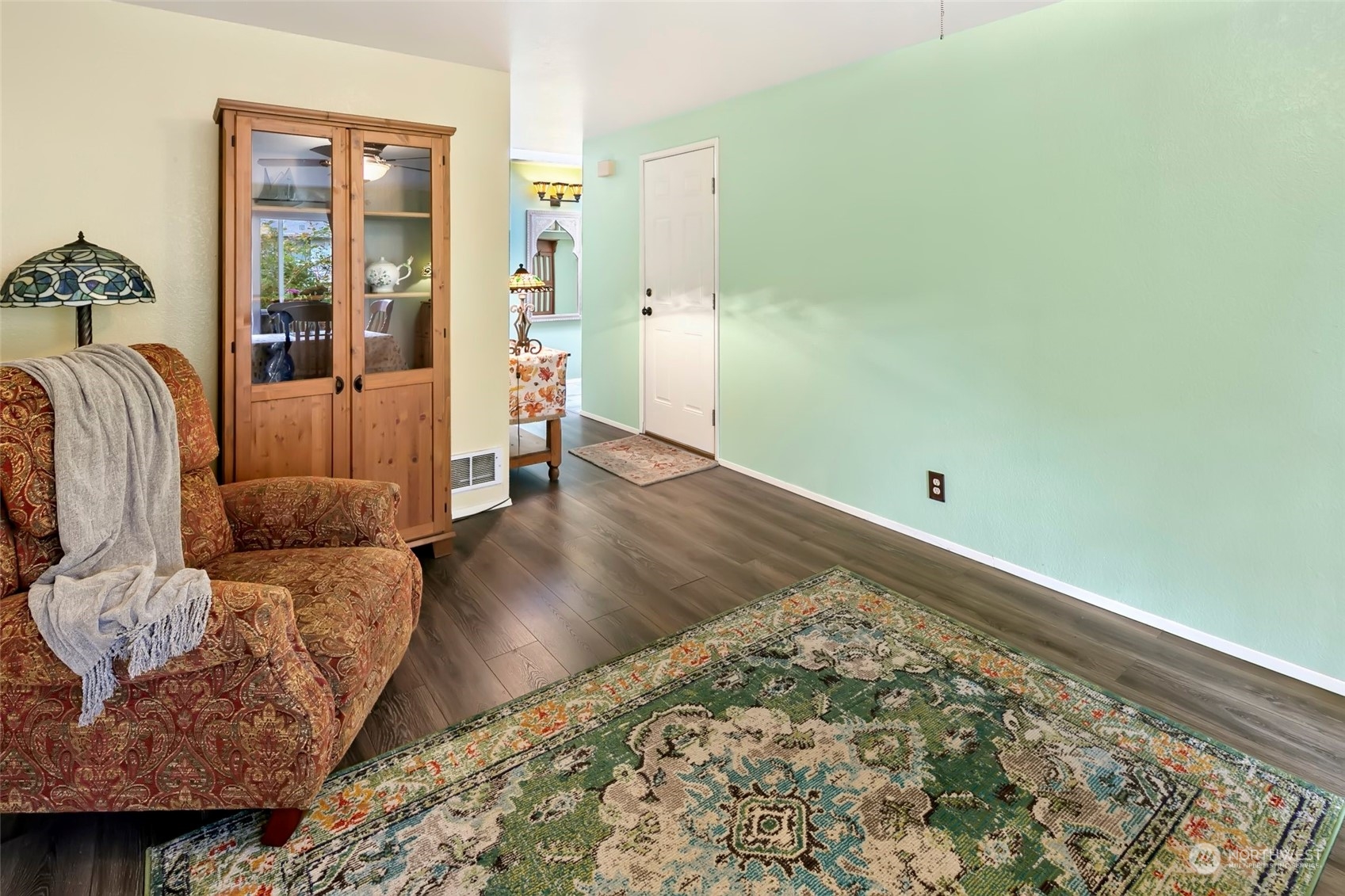 16728 26th Avenue Southeast Bothell, WA 98012 - Photo 17 of 31 Gallery Image 17