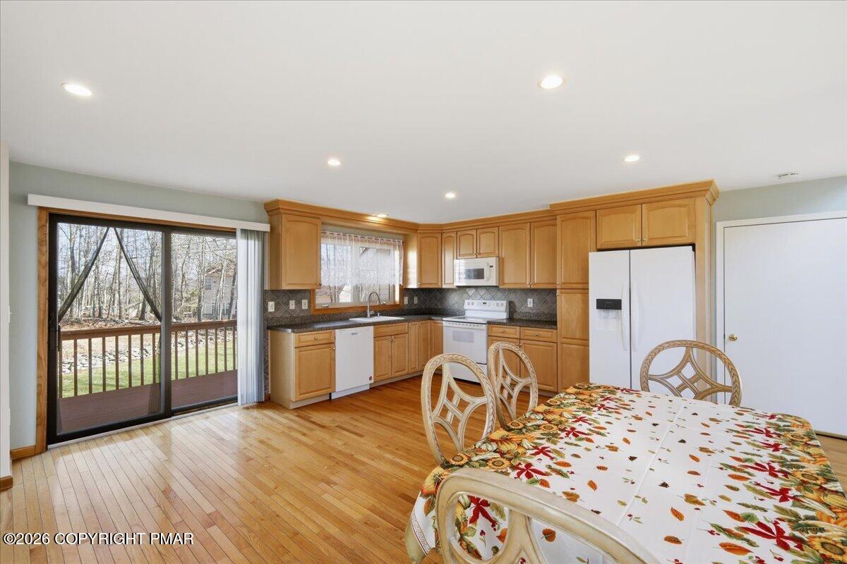 110 Bexhill Court Bushkill, PA 18324 - Photo 22 of 51 36-Photo-35