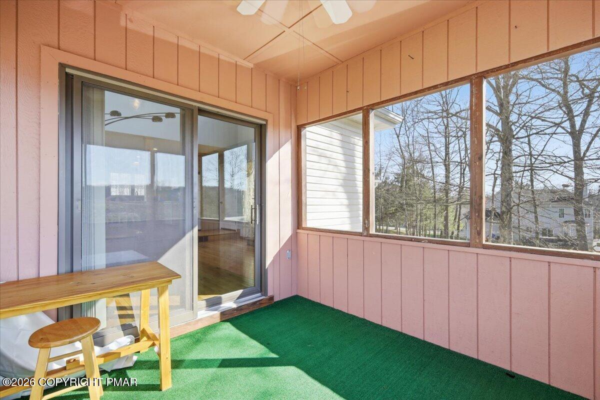 110 Bexhill Court Bushkill, PA 18324 - Photo 29 of 51 44-Photo-43