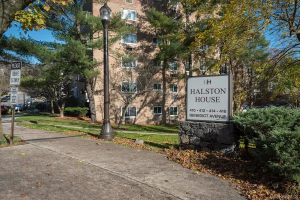 $450,000 | 414 Benedict Avenue, Unit 3B, Tarrytown, NY 10591