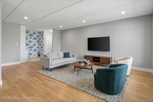 $450,000 | 414 Benedict Avenue, Unit 3B, Tarrytown, NY 10591