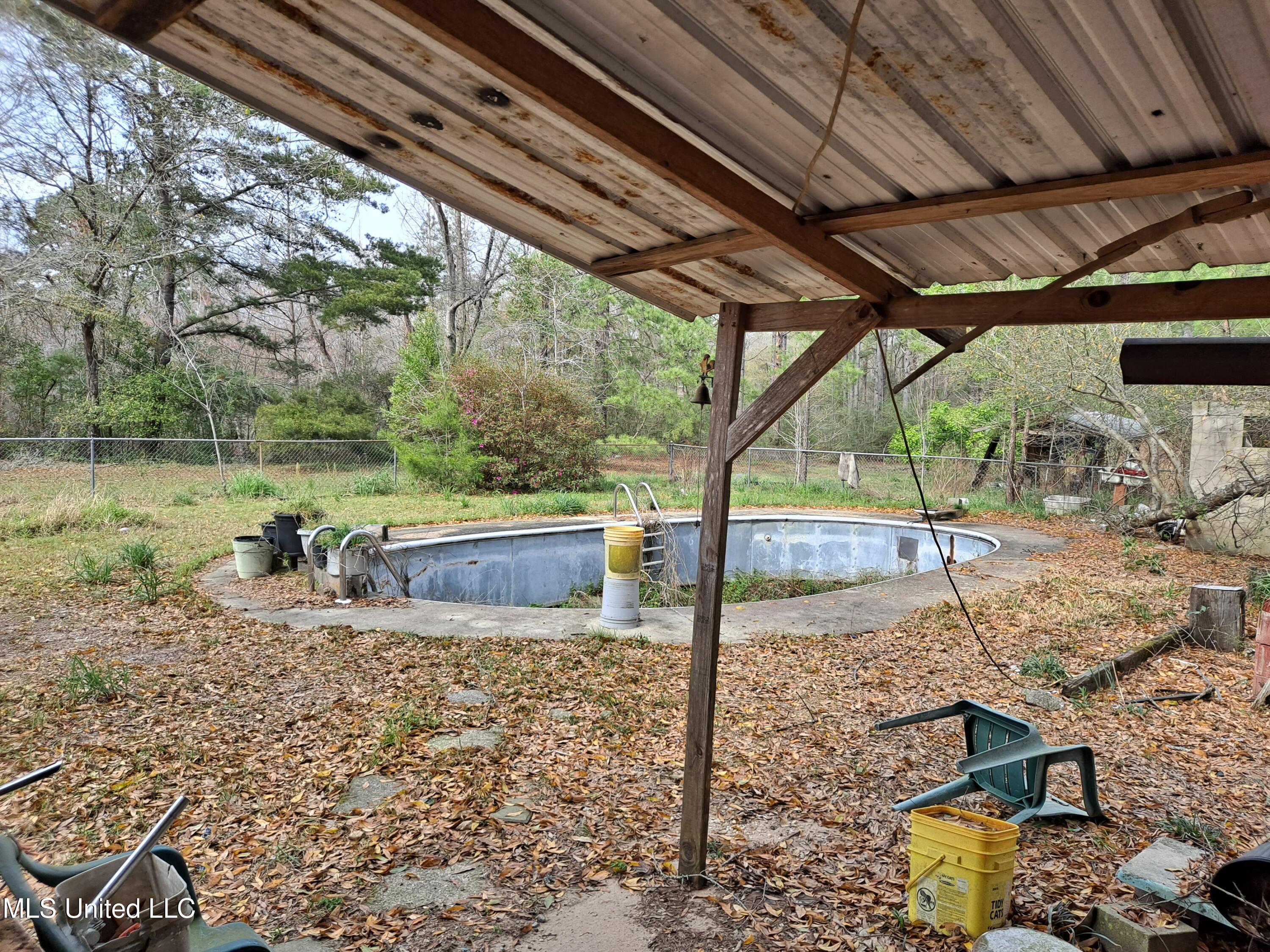 91922 Us-98 Beaumont, MS 39423 - Photo 18 of 24 20250314_154919