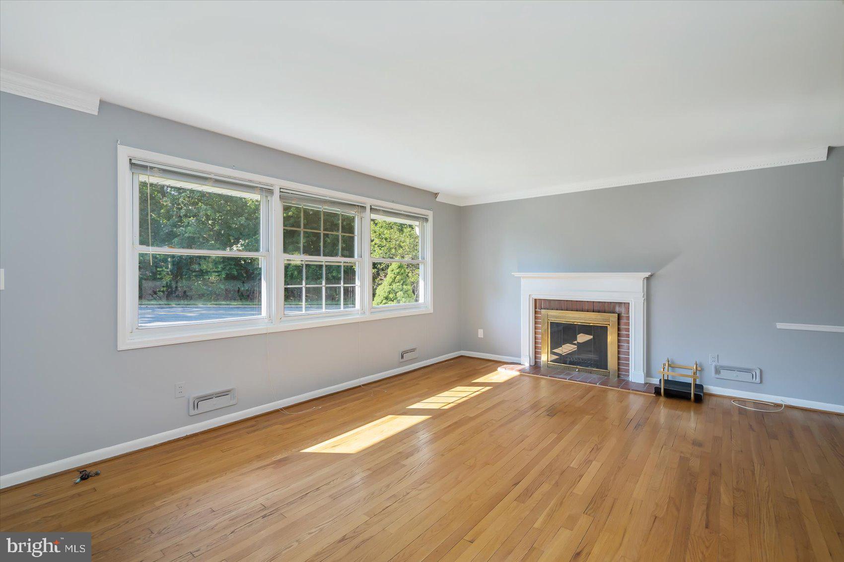 27 East Ridgely Road Lutherville-Timonium, MD 21093 - Photo 7 of 38 Gallery Image 7