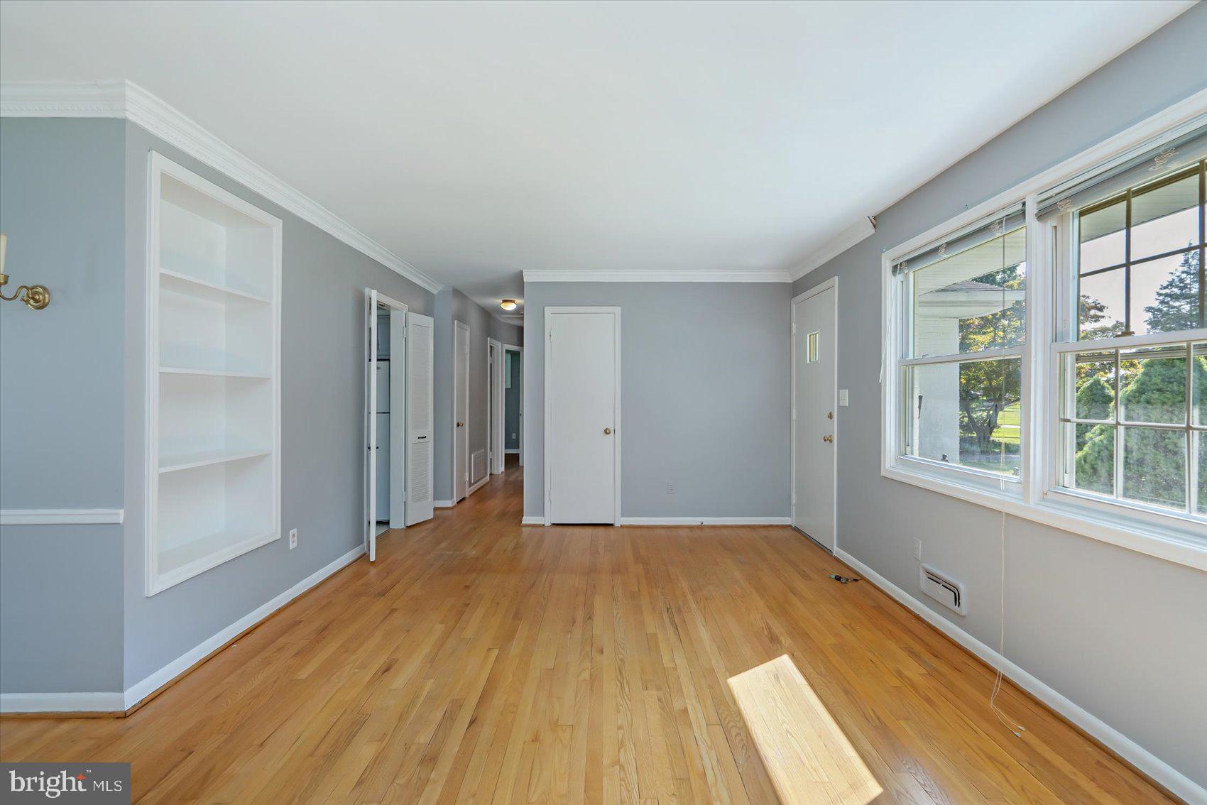 27 East Ridgely Road Lutherville-Timonium, MD 21093 - Photo 10 of 38 Gallery Image 10
