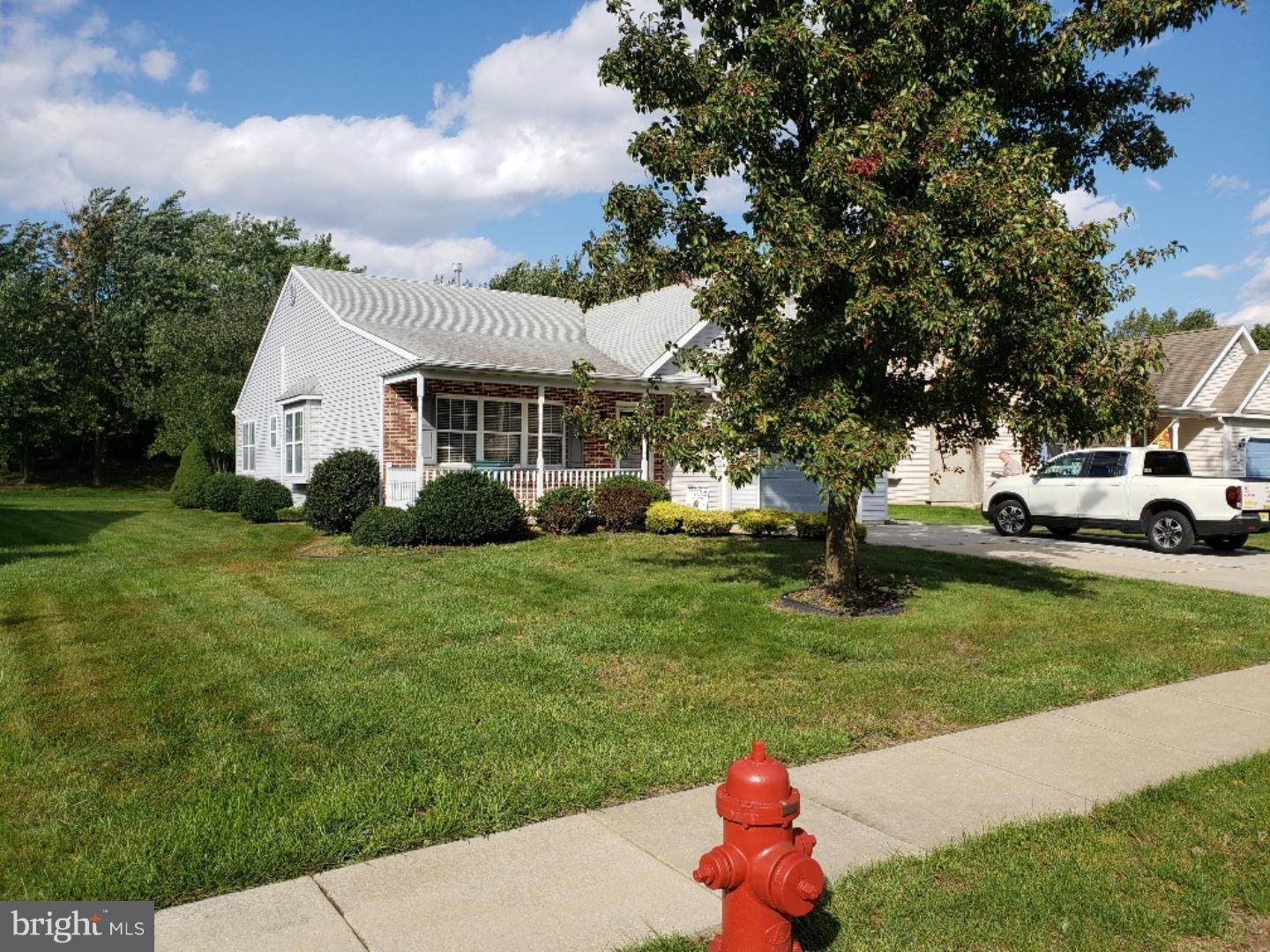 446 Country Way Mickleton, NJ 08056 - Photo 2 of 14 Gallery Image 2