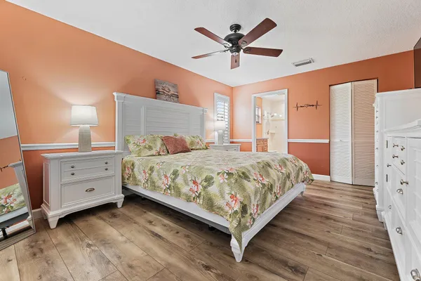 $775,000 | 106 Chapel Lane, Tequesta, FL 33469