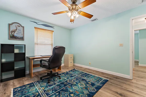 $775,000 | 106 Chapel Lane, Tequesta, FL 33469