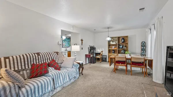 $445,000 | 418 Occidental Circle, Santa Rosa, CA 95401